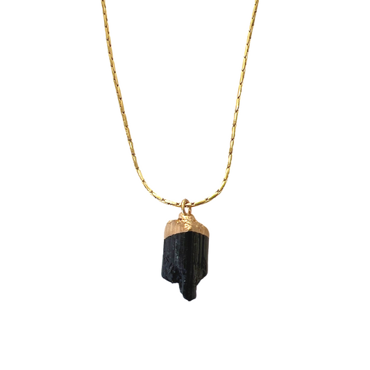 Black tourmaline ketting.