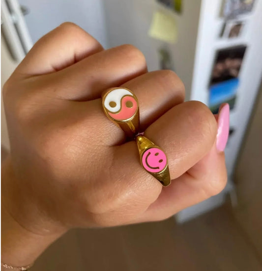 Yin yang pink ring.